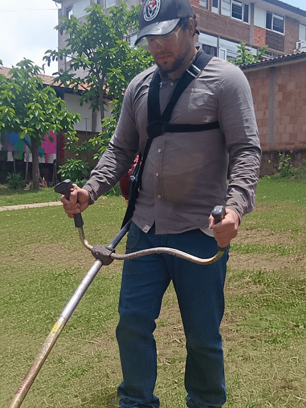 Roçagem em Lagoa Santa - roçagem de terrenos